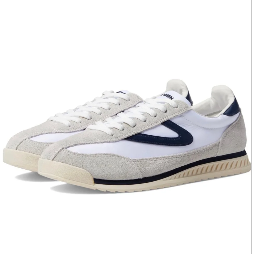 Women's Tretorn Kristine Sneakers Size 7 White Navy - Picture 1 of 14